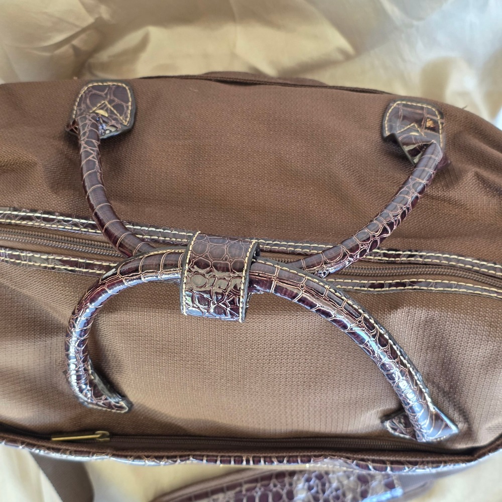 Nicki Nicole Miller Brown Canvas Croc Trim Weekender Bag Travel Duffel - Picture 3 of 16